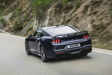 FORD MUSTANG DARK HORSE 02