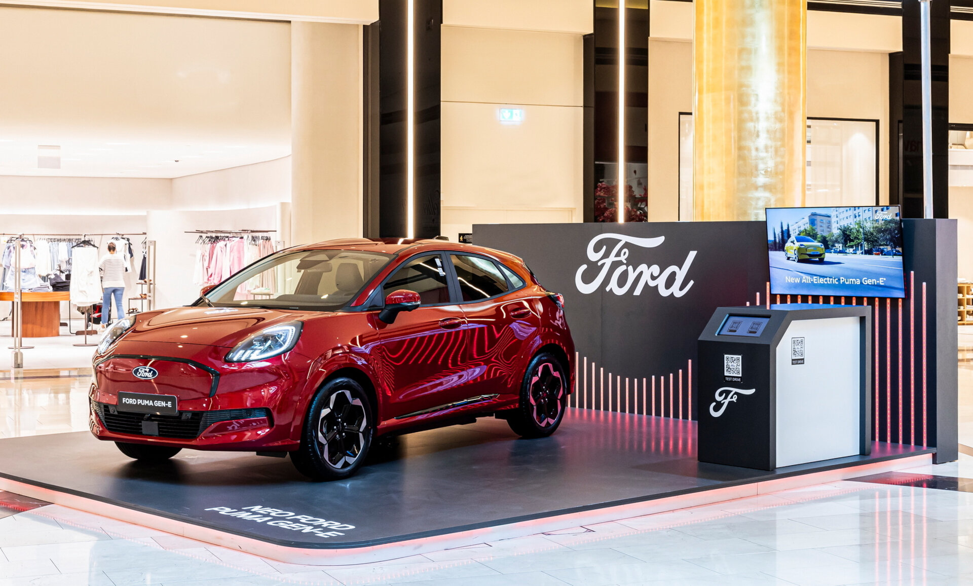 FORD PUMA GEN E 03