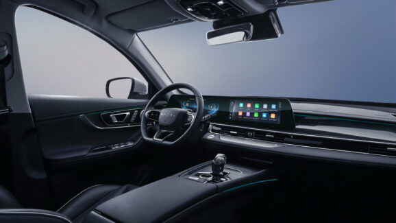 06 Chery Tiggo 7 interior