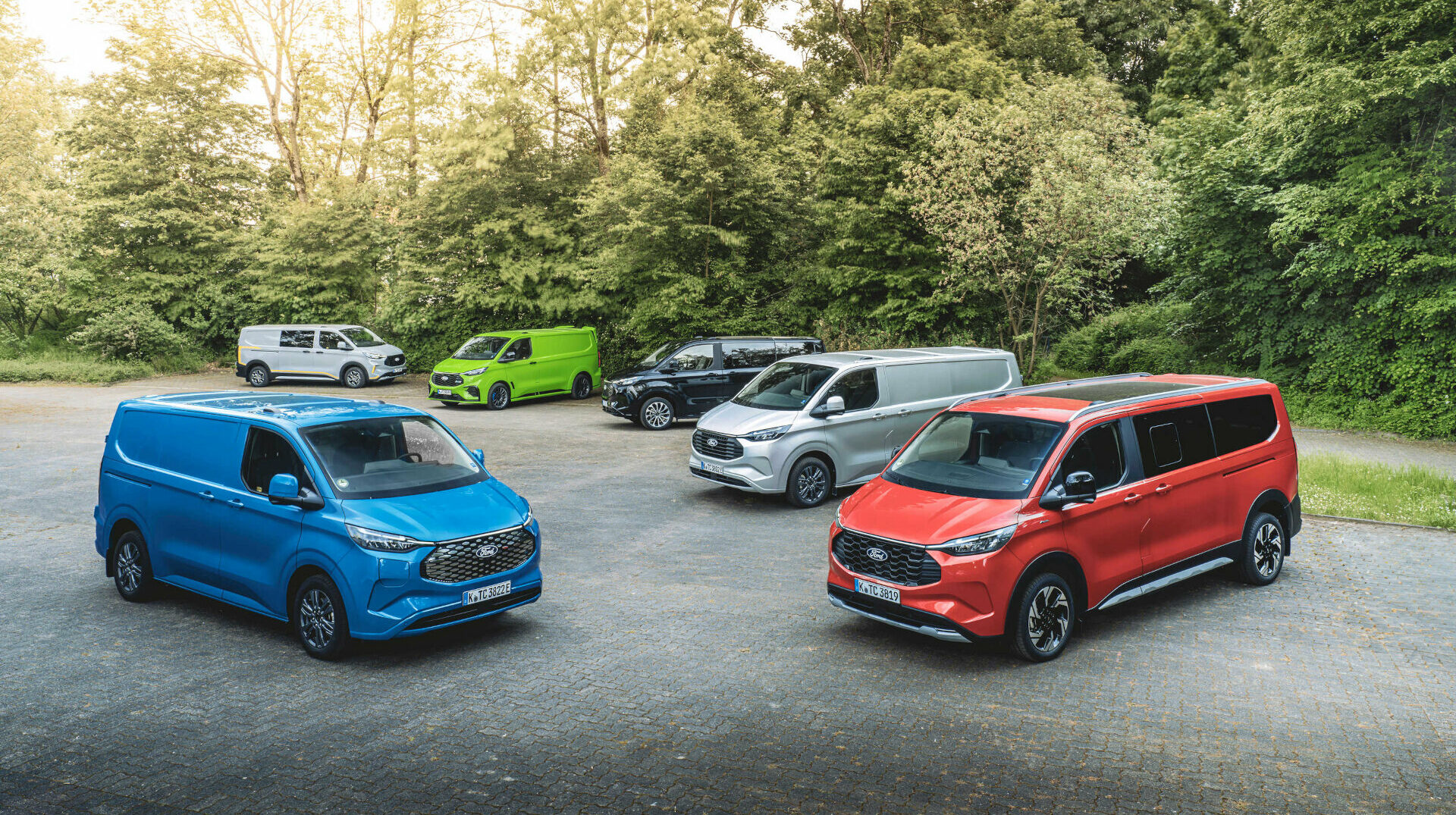 FORD E TRANSIT CUSTOM 02