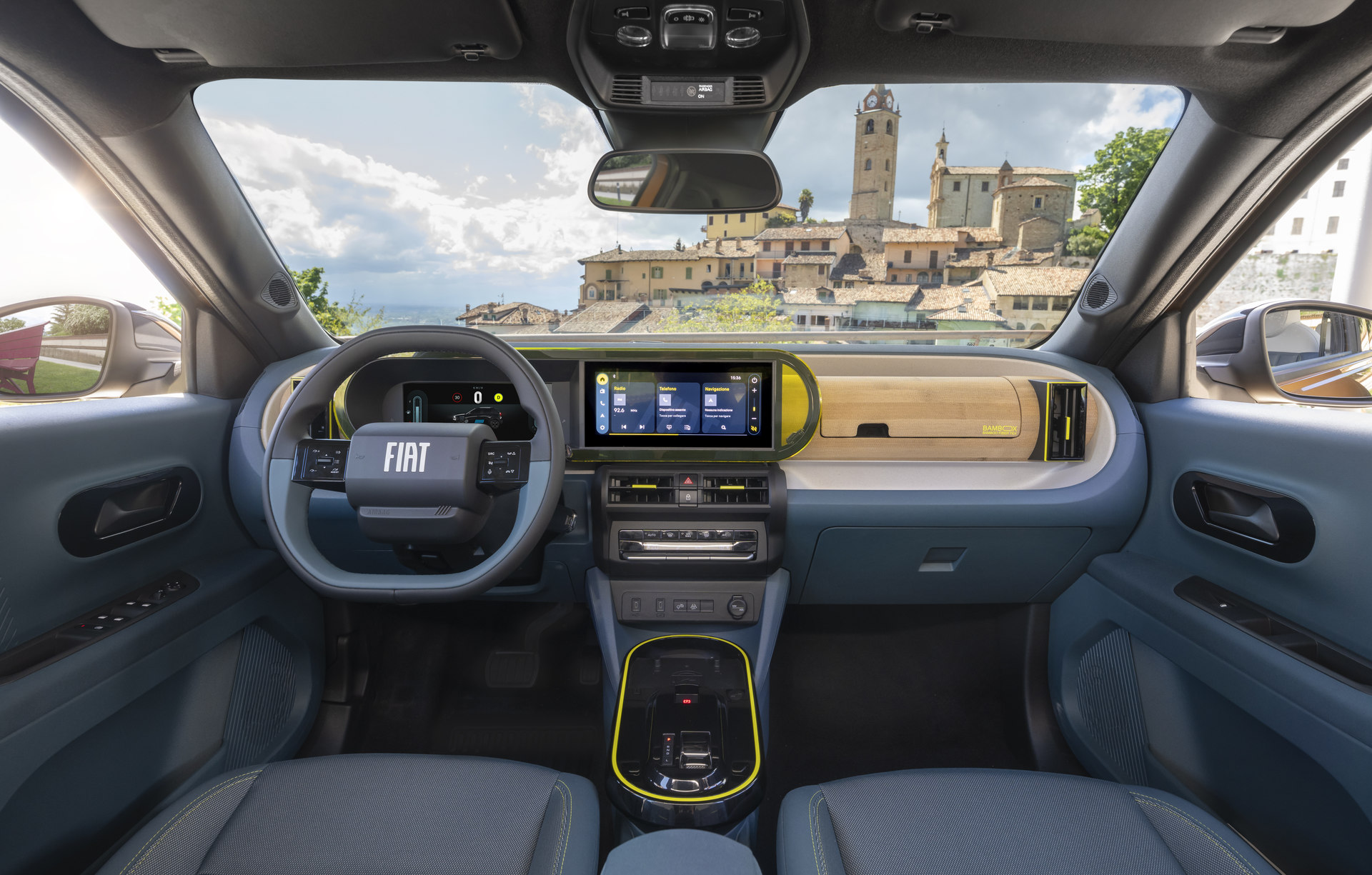 Fiat Grande Panda Hybrid LaPrima interiors (3)