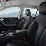 MG HS Hybrid+ front seats odxonv