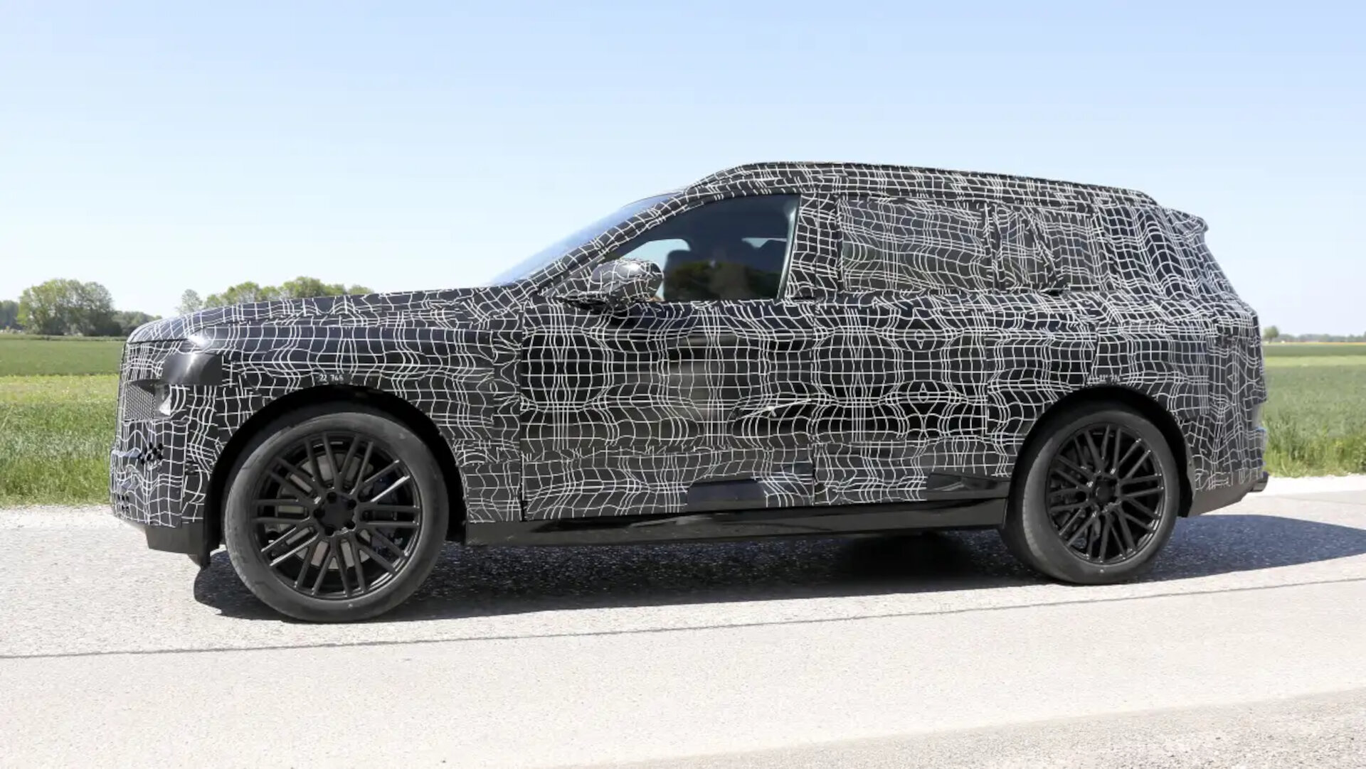 BMW X7 Mk2 spy shots 2