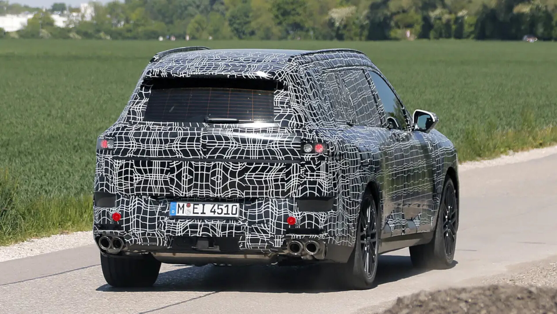BMW X7 Mk2 spy shots 5