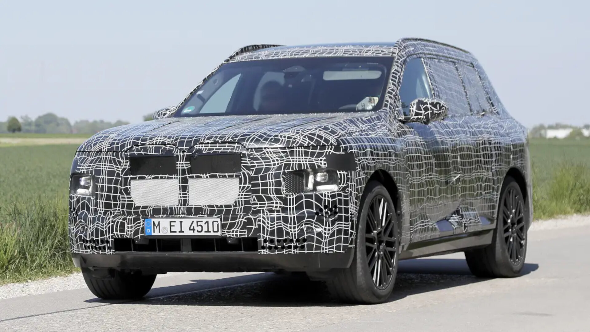 BMW X7 Mk2 spy shots