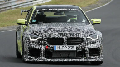 BMW M2 Track Pack spy shot 2025 (3)