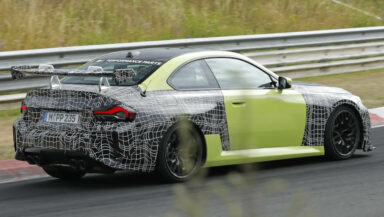BMW M2 Track Pack spy shot 2025 (5)