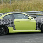 BMW M2 Track Pack spy shot 2025 (7)