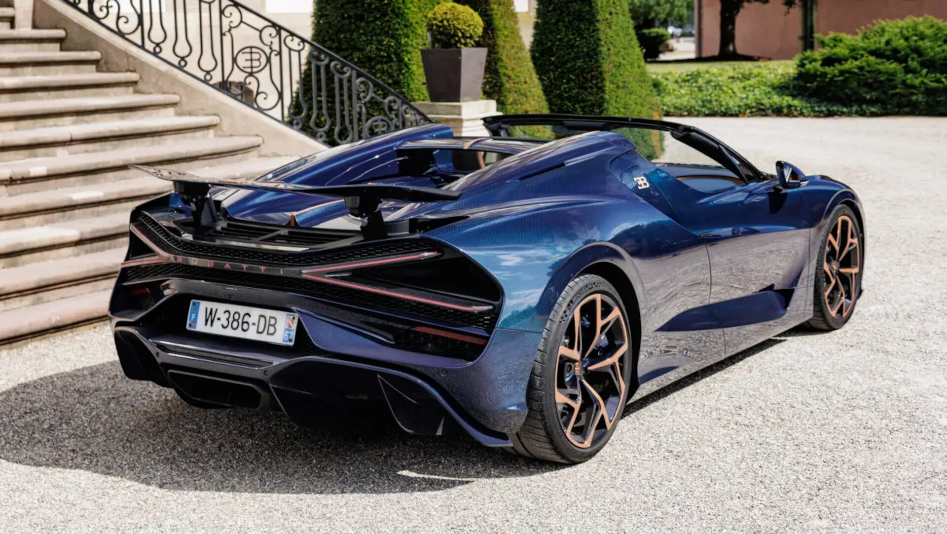 Bugatti Mistral 9