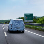 Test auf Langstrecke bestanden: Mercedes Benz VLE ist effizient, alltagstauglich und agil im Handling dank Hinterachslenkung Mercedes Benz VLE drives to Rome and passes long distance tests with flying colours