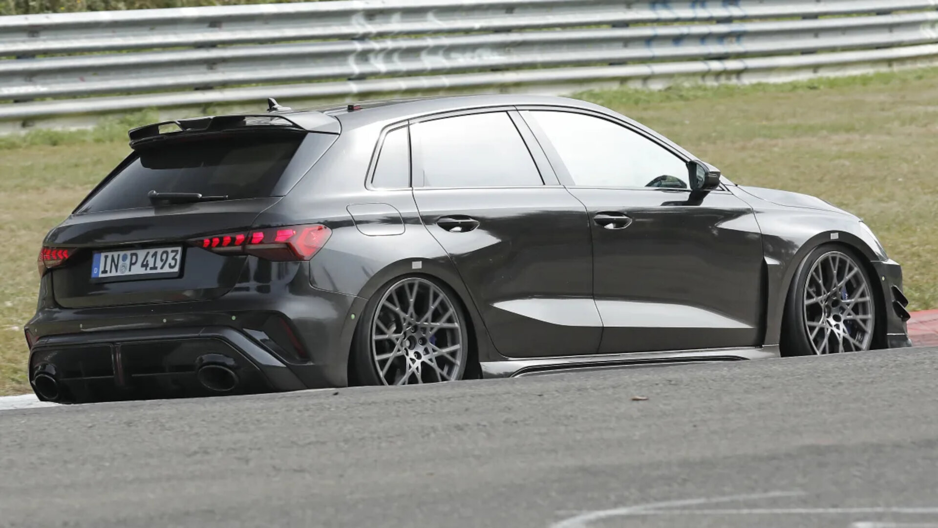 Audi RS3 final edition spy shots (4)