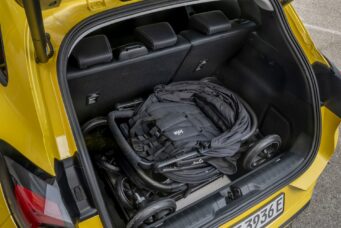 FORD PUMA GEN E YELLOW 017