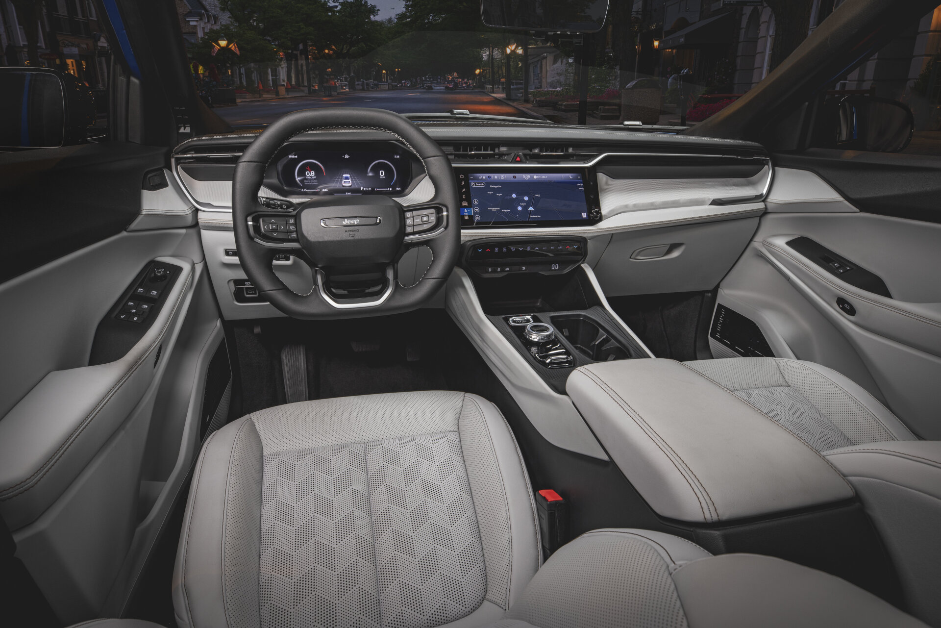 The 2026 Jeep® Cherokee Overland’s interior in Arctic The 2026 Jeep® Cherokee Overland’s interior in Arctic