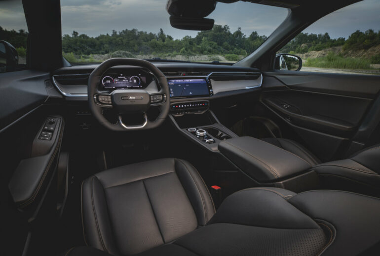 The 2026 Jeep® Cherokee Limited interior finished in Global Black