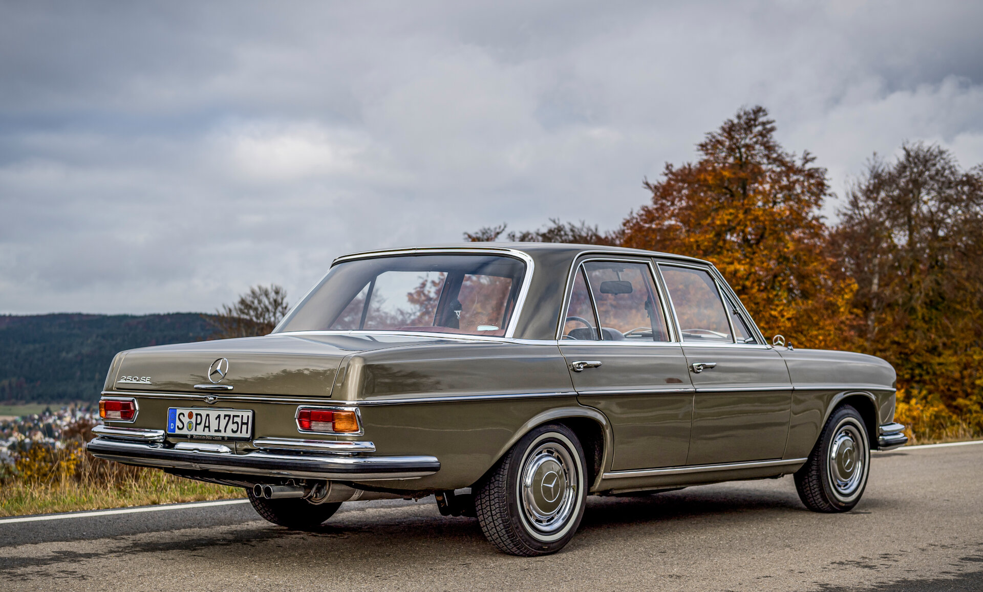 Stilikone in der Oberklasse: 60 Jahre Mercedes Benz Baureihen 108/109 Style icons in the luxury class: 60 years of Mercedes Benz model series 108/109