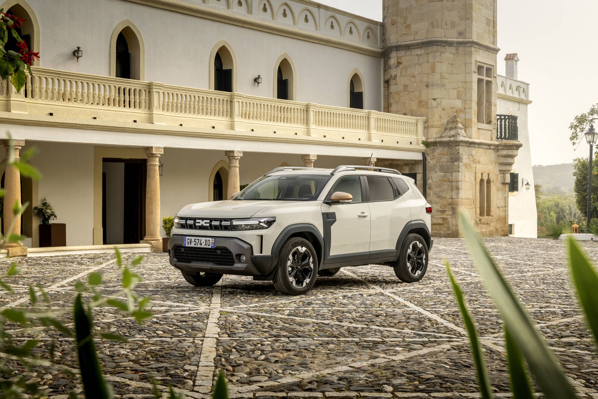 All new Dacia Duster HYBRID 140 Extreme
