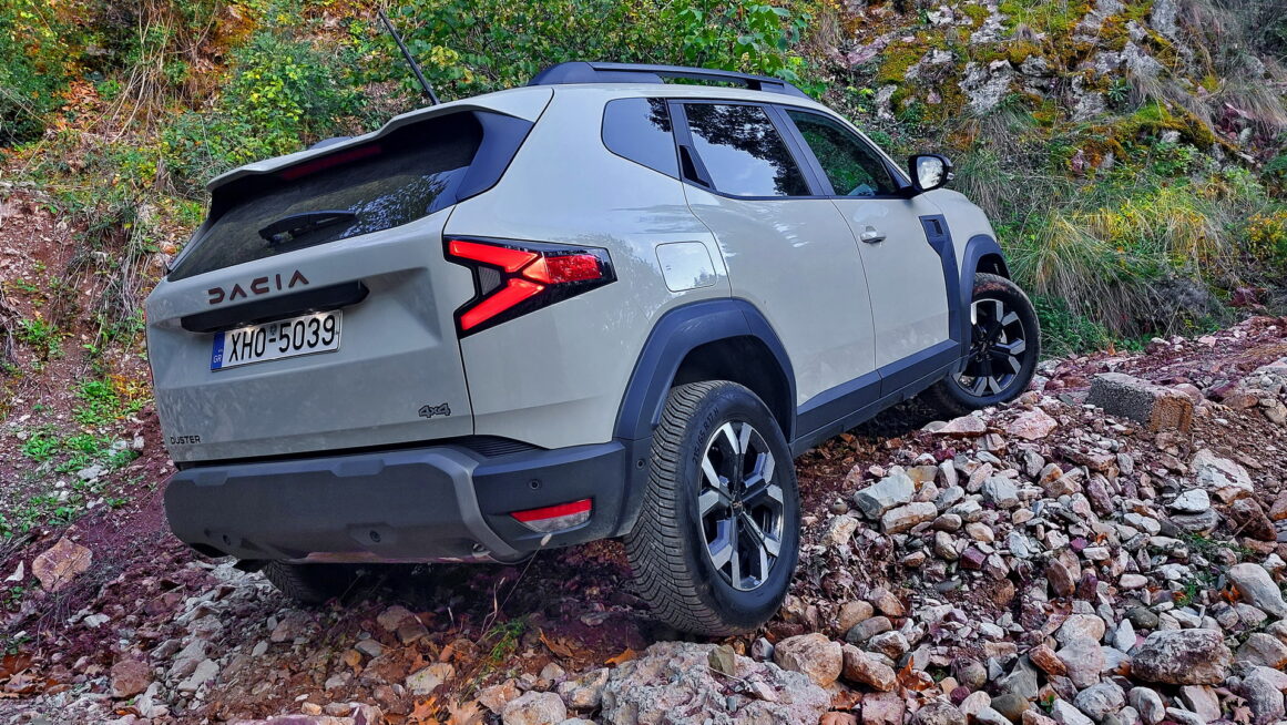 Dacia Duster 1.2T 4x4 MHEV Test 2025 (13)