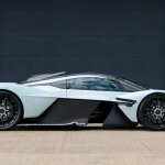Daniel Ricciardo Aston Martin Valkyrie 16