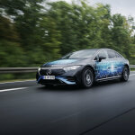 Langstrecken Test erfolgreich bestanden: EQS mit Festkörperbatterie meistert 1.205 km mit einer einzigen Batterieladung Long distance test successfully completed: EQS with solid state battery covers 1,205 km on a single charge