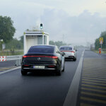 Langstrecken Test erfolgreich bestanden: EQS mit Festkörperbatterie meistert 1.205 km mit einer einzigen Batterieladung Long distance test successfully completed: EQS with solid state battery covers 1,205 km on a single charge