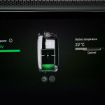 Porsche Cayenne Electric wireless charging (6)