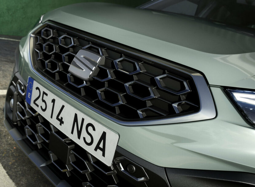 2025 SEAT ARONA STYLE (1)