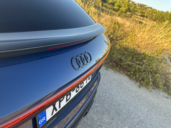 Audi Q6 e tron Sportback quattro test 10.25 (98)