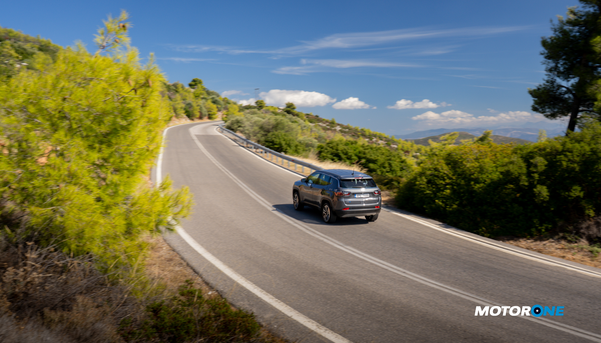 Jeep Compass PHEV (12) Jeep Compass PHEV (12)