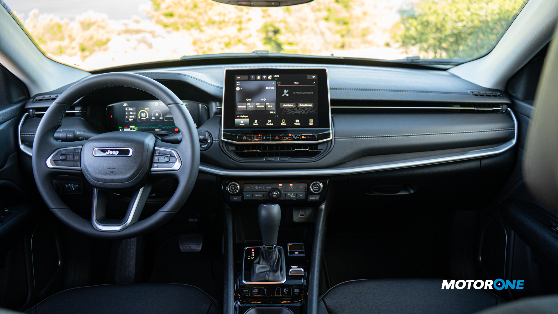 Jeep Compass PHEV (34) Jeep Compass PHEV (34)