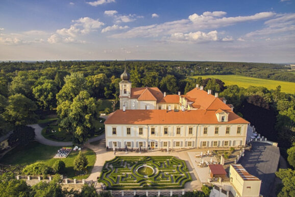 Loučeň Chateau 2 Prague