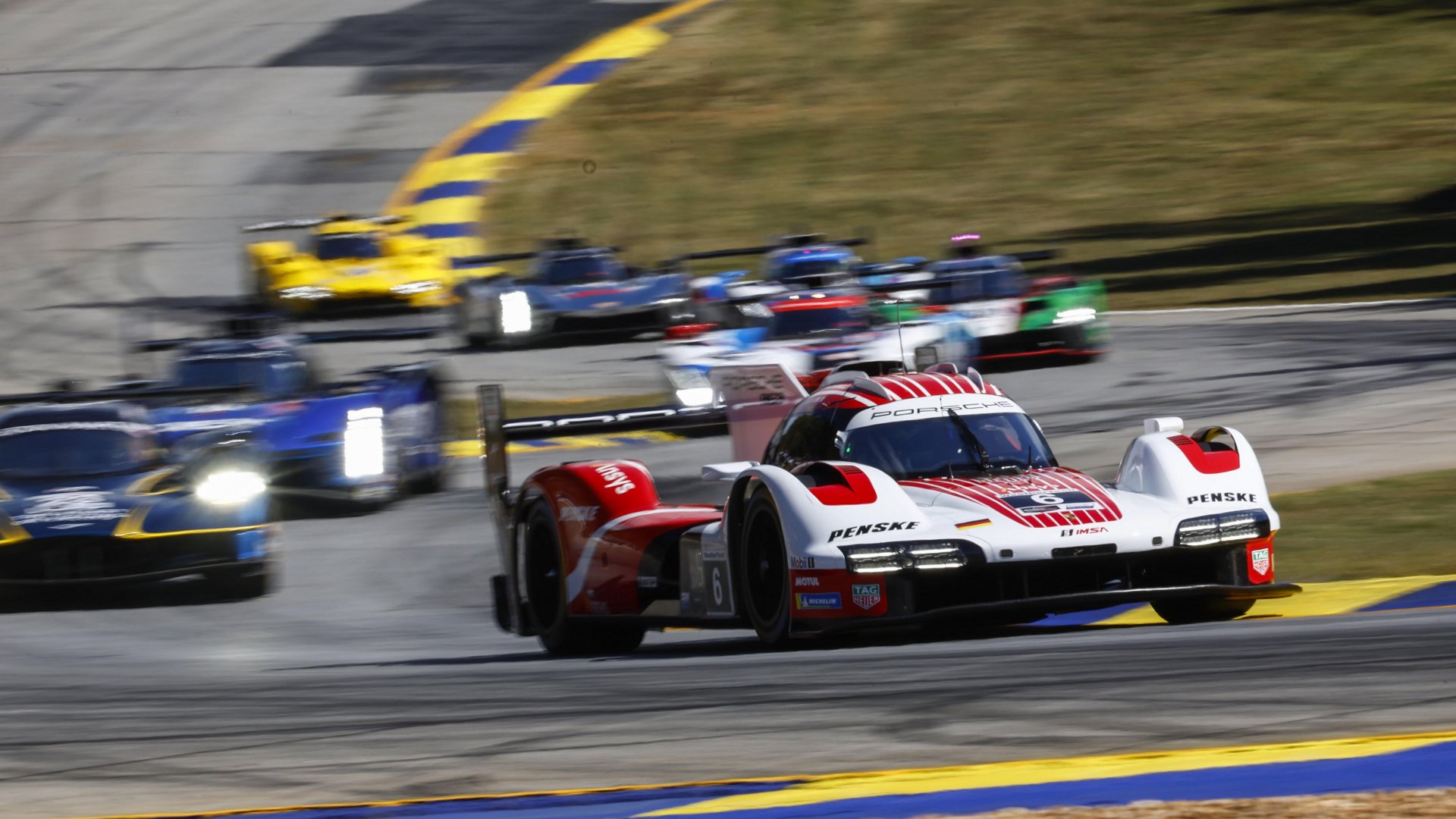 Matt Campbell (AUS), Mathieu Jaminet (FRA), Laurens Vanthoor (BEL), Porsche 963, Porsche Penske Motorsport (#6), IMSA, Road Atlanta, USA, 2025 (2)