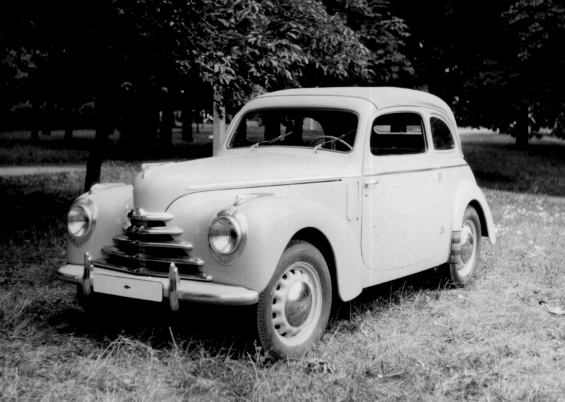 Skoda 1101 “Tudor” Cabrio (1946 – 1952) Skoda 1101 “Tudor” Cabrio (1946 – 1952)