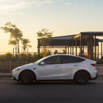 Tesla Model Y Standard (3)