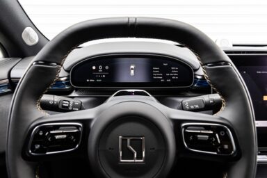 Zeekr 7X drive Costa Navarino 2025 (4)