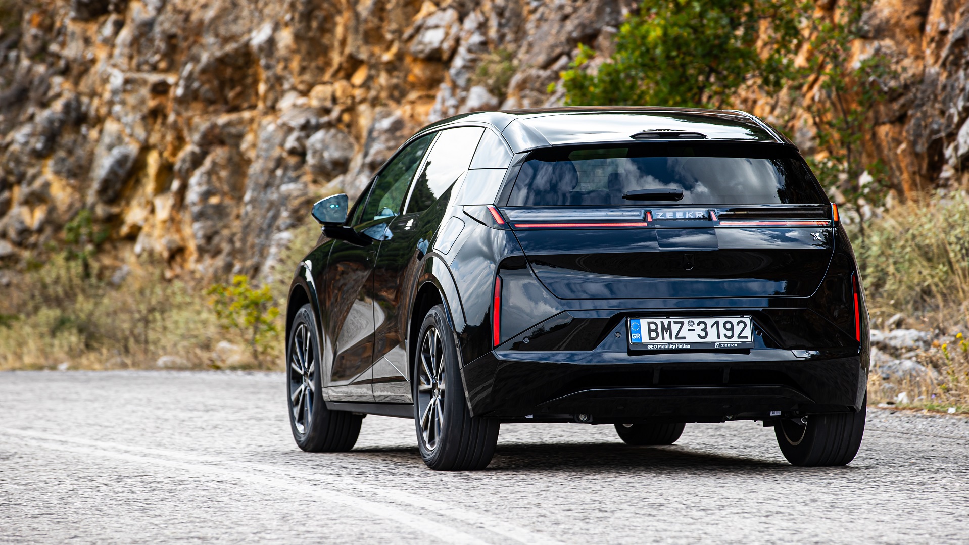 Zeekr X drive Costa Navarino 2025 (7) Zeekr X drive Costa Navarino 2025 (7)