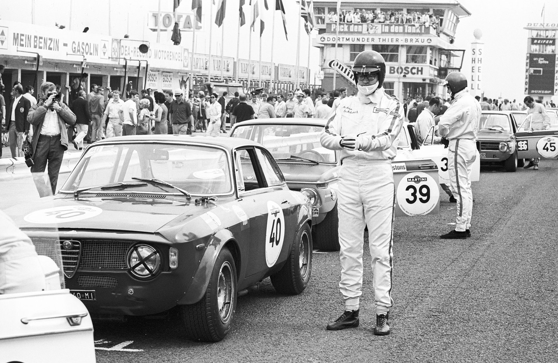 Andrea de Adamich (3) Andrea de Adamich (3)