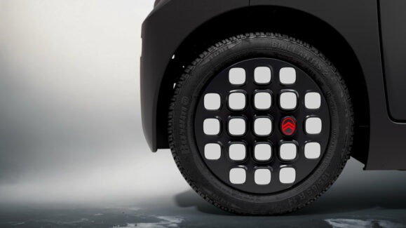 Citroen Ami Dark Side (4)