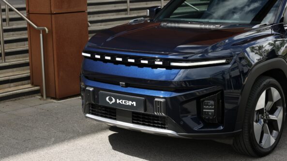 KGM Torres EVX 2025 (9)