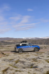 MINI Countryman SE ALL4 Iceland (11)