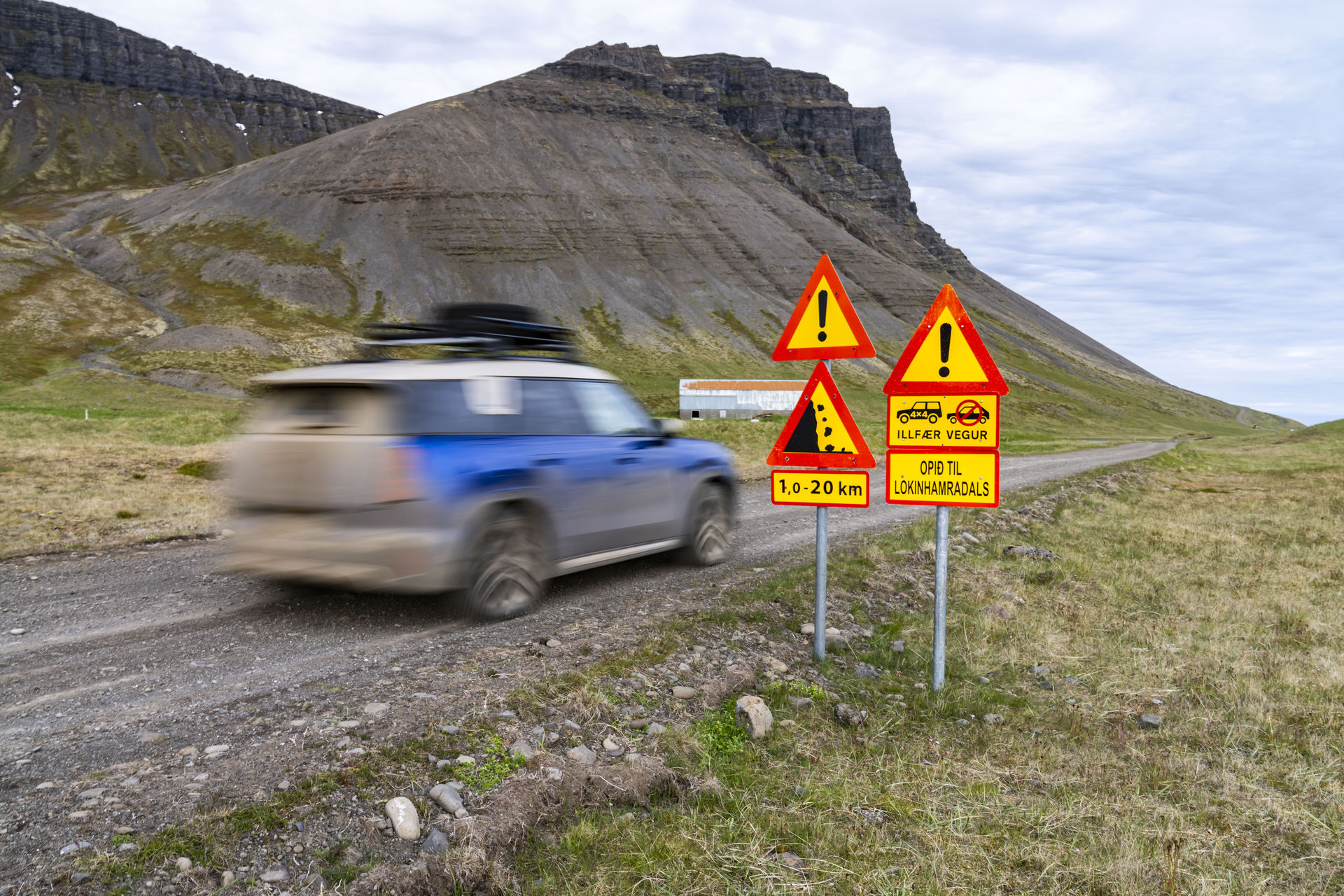 MINI Countryman SE ALL4 Iceland (2) MINI Countryman SE ALL4 Iceland (2)