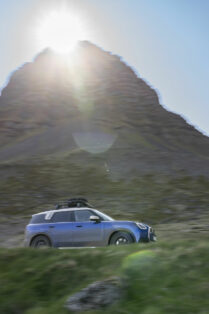MINI Countryman SE ALL4 Iceland (24)