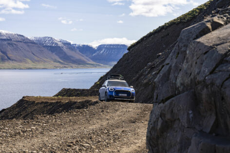 MINI Countryman SE ALL4 Iceland (26)