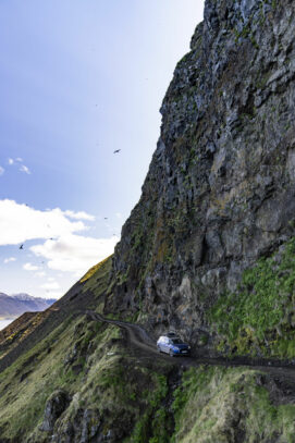 MINI Countryman SE ALL4 Iceland (29)