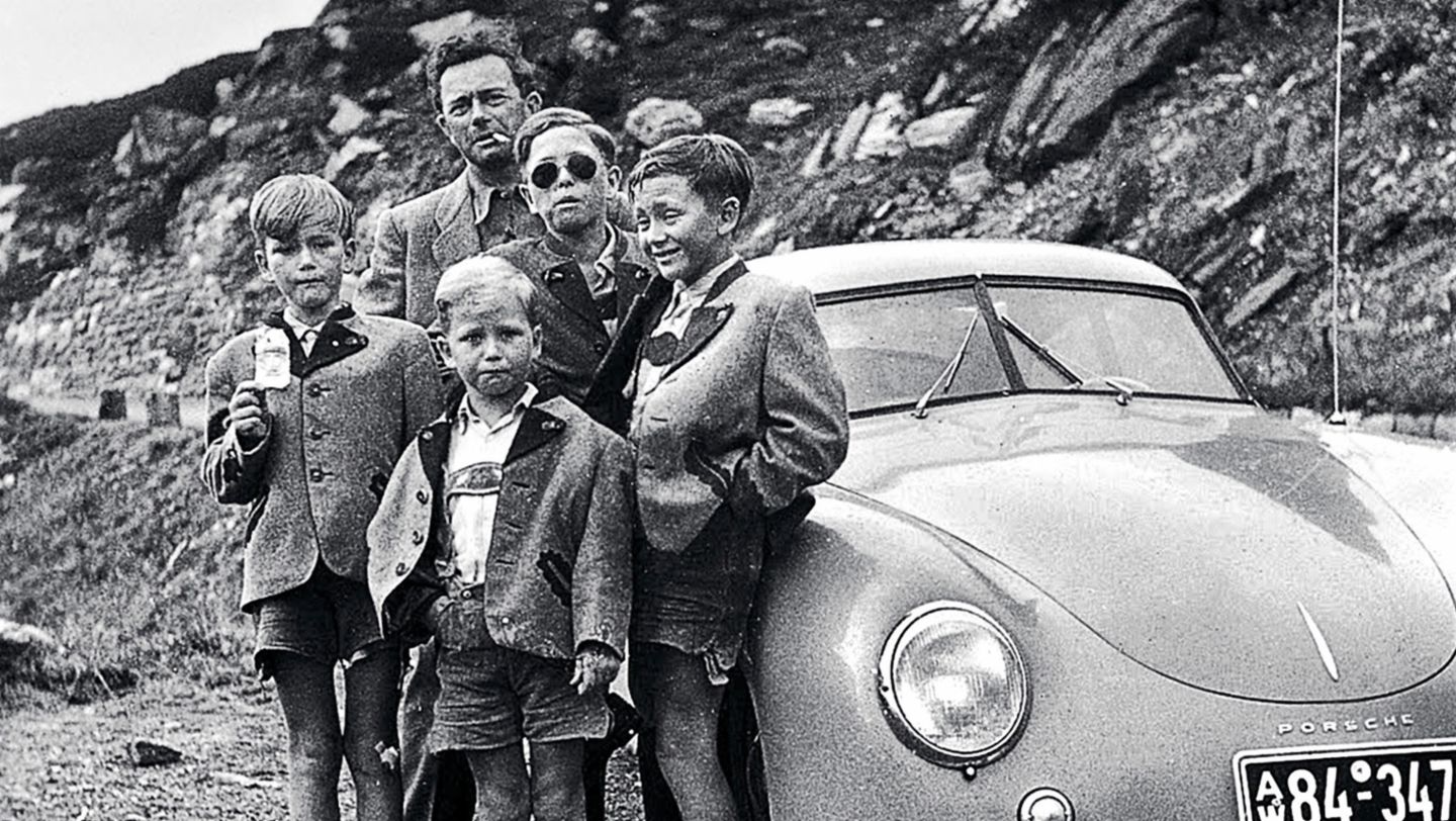 Hans Peter Porsche, Wolfgang Porsche, Ferry Porsche, Ferdinand Alexander Porsche, Gerhard Porsche, Porsche 356 Coupé, 1950 Hans Peter Porsche, Wolfgang Porsche, Ferry Porsche, Ferdinand Alexander Porsche, Gerhard Porsche, Porsche 356 Coupé, 1950