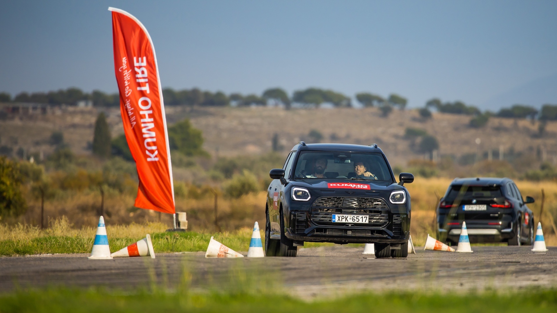 Kumho tires (1) Kumho tires (1)