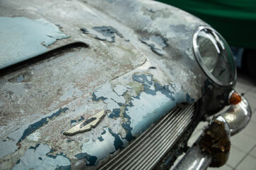 Mr and Mrs Williams' 1965 DB5 Vantage pre restoration in 2022 (05)