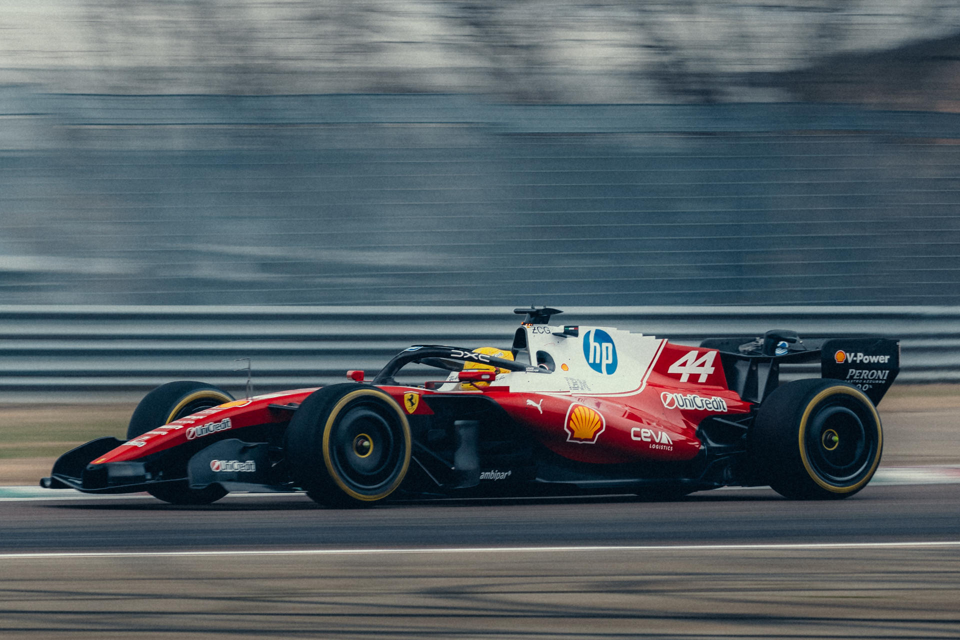F1 Lewis Hamilton (Ferrari) (3) F1 Lewis Hamilton (Ferrari) (3)