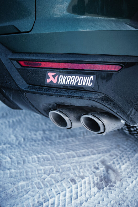 Lamborghini Academia Neve 2026 (18)