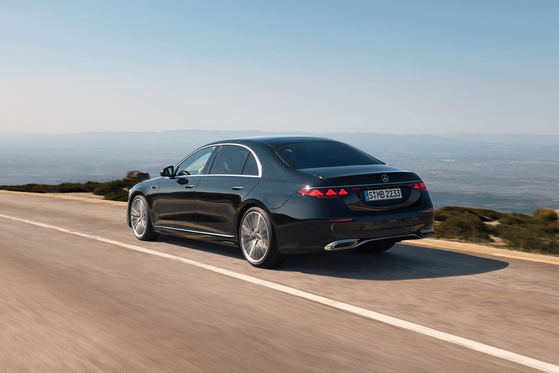 Mercedes Benz S Class (28) Mercedes Benz S Class (28)