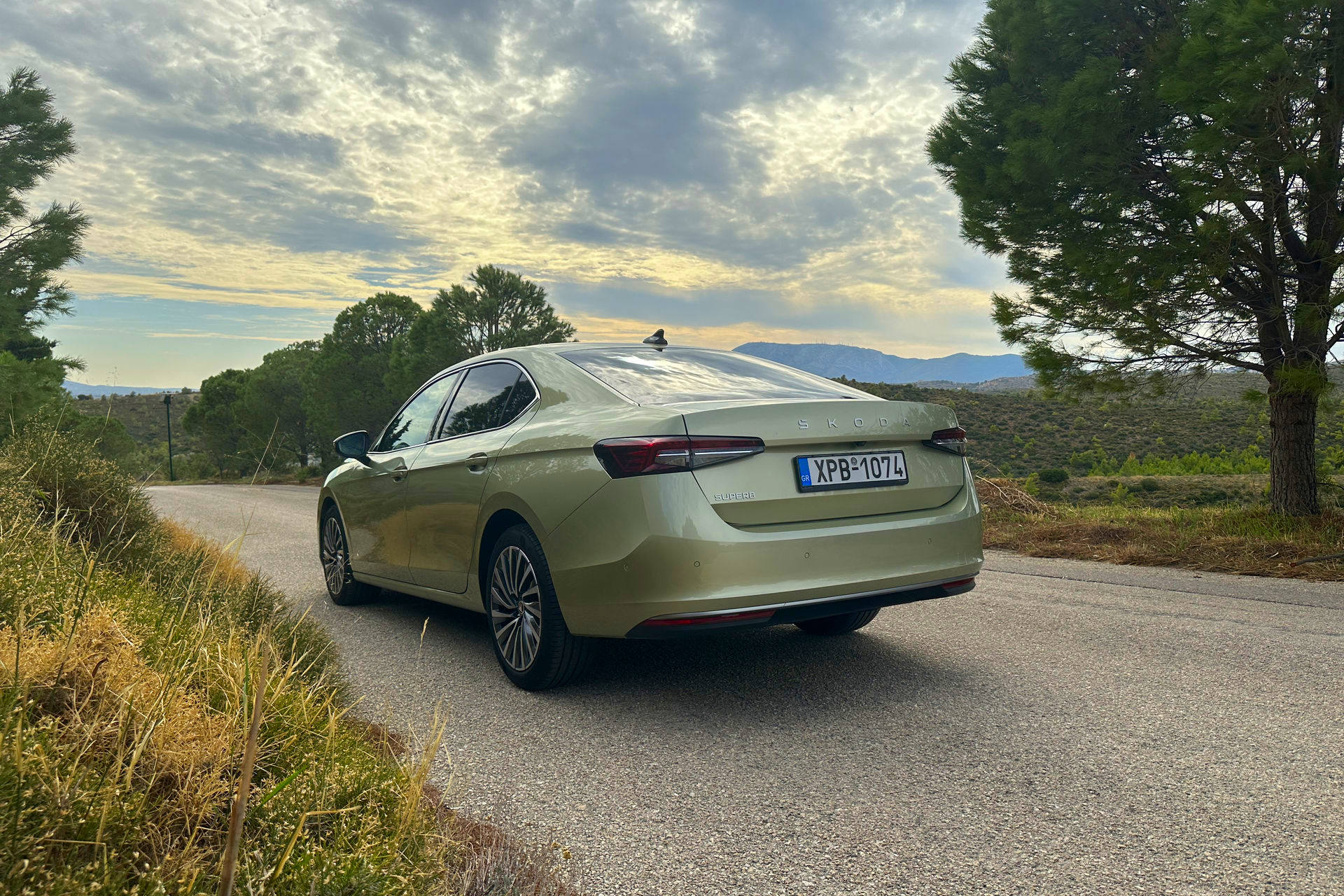 Skoda Superb Laurin & Klement test 10.2025 (21B) Skoda Superb Laurin & Klement test 10.2025 (21B)